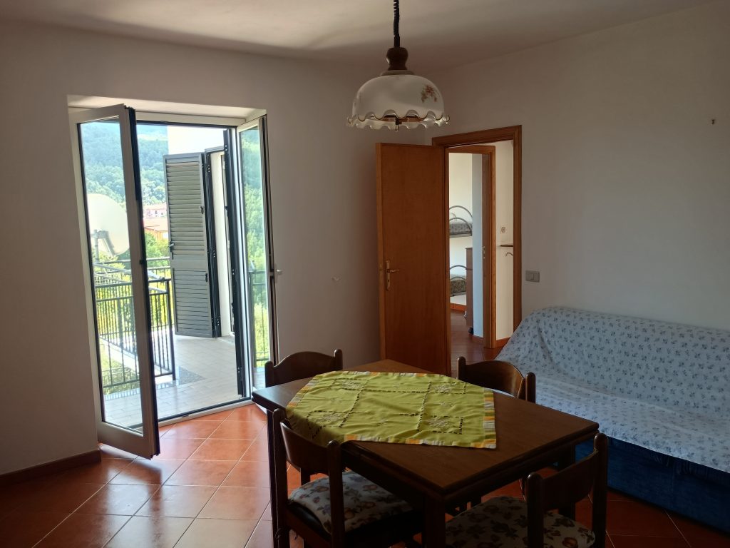 Detached house with terrace, land and garage (via Angelo Diego, 56 A/B)