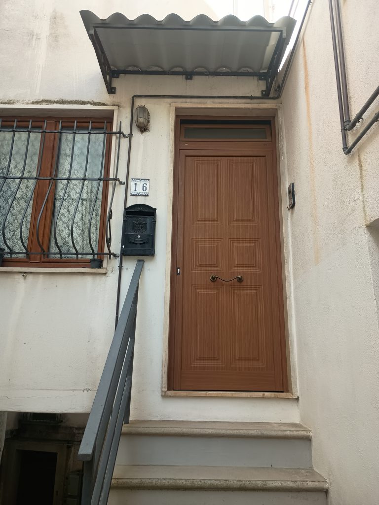 Detached house in the urban centre (via Mario D’Angelo, 16 i. 1)