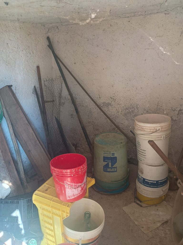 Casa indipendente con terreno nel centro urbano (via Alfieri, 12)