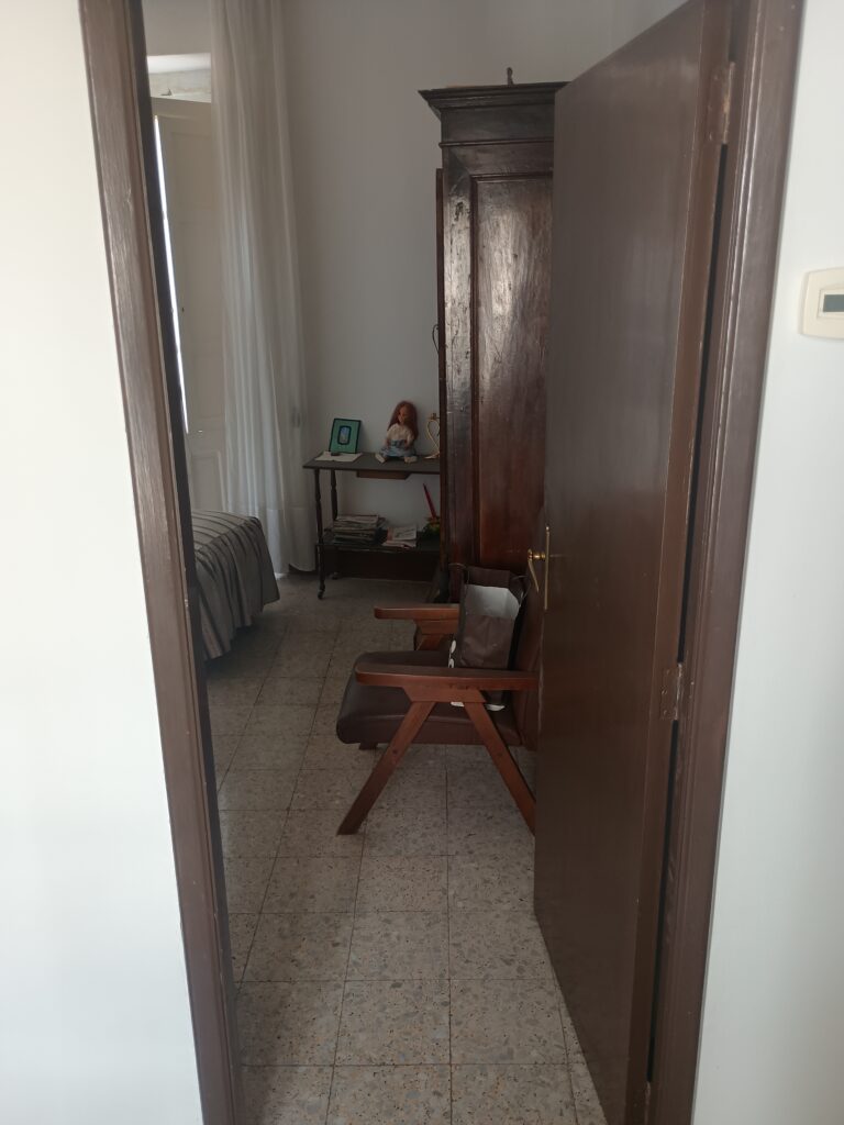 Detached house in the urban centre (via Roma, 41)